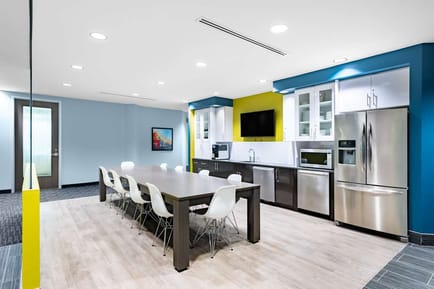 Image 6 of Regus - 2010 Winston Park Drive - Oakville - ON