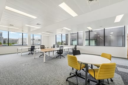 Image 7 of Scale Space - 58 Wood Lane, W12 7RZ - White City