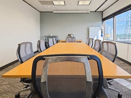 Image 3 of Regus - 363 N. Sam Houston Parkway East - Houston - TX