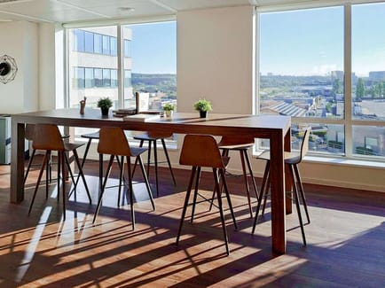 Image 6 of Regus - Bridge Building - Charles-Quint avenue - Berchem-Sainte-Agathe - Brussels