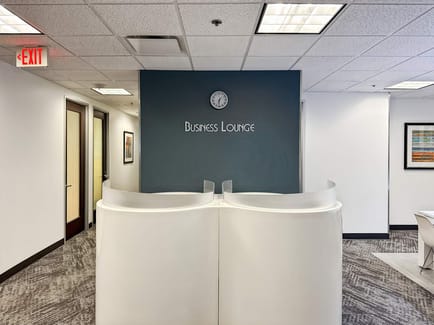 Image 5 of Regus - Illinois Downers Grove Executive Towers West - 1431 Opus Place - Downers Grove - IL