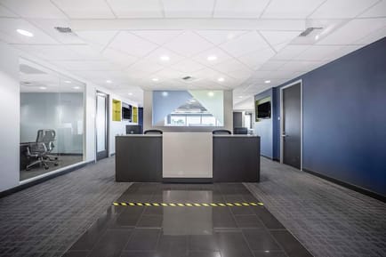 Image 2 of Regus - Encino Corporate Center - 16501 Ventura Blvd - Encino - CA