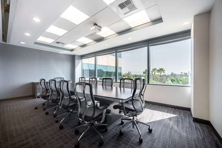 Image 3 of Regus - Encino Corporate Center - 16501 Ventura Blvd - Encino - CA