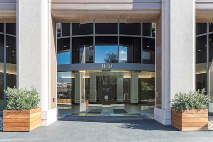 Image 1 of Regus - Orange Executive Tower - Town and Country Road - Orange - CA
