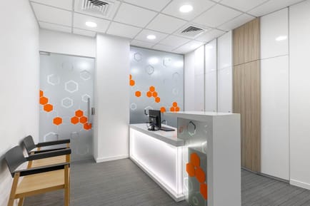 Image 4 of Regus - Shatti Al Qurum - Bait Mahmiyat Building - Shatti Al Qurum - Muscat