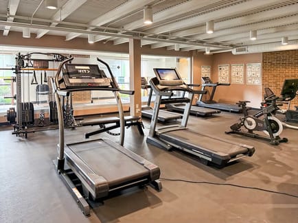 Image 13 of Regus - 2355 Highway 36 West - Roseville - MN