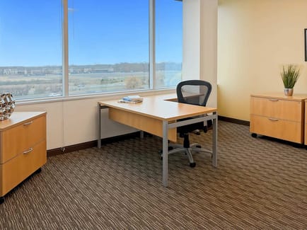 Image 8 of Regus - Lakeview Center Plaza - Ashburn - VA