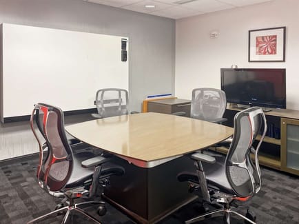 Image 8 of Regus - South Gay Street - Knoxville - TX