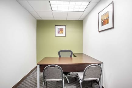 Image 3 of Regus - Wells Fargo Plaza - 221 N. Kansas Street - El Paso - TX
