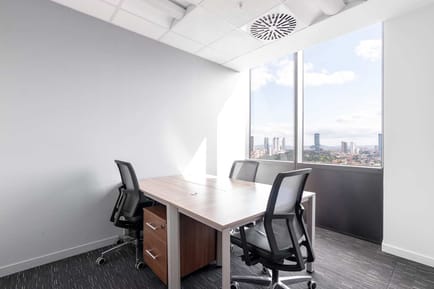 Image 3 of IWG (Regus) - Trump Towers - 12 Mecidiyekoy Yolu Caddesi, 34387 - Istanbul