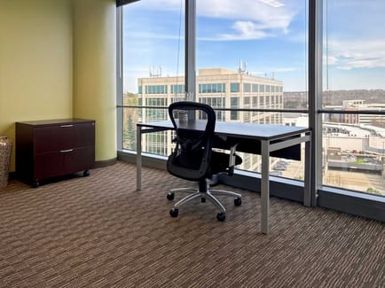 Image 4 of Regus - 1000 Parkwood Circle - Cumberland  - Atlanta - GA