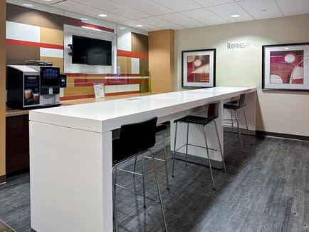 Image 12 of Regus - 2 County Court Blvd - Brampton - ON