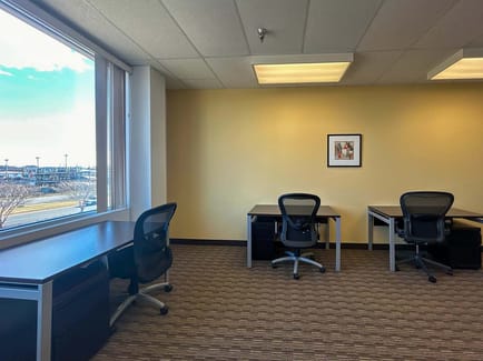 Image 4 of Regus - Central Park Corporate Center - Central Park Blvd. - Fredericksburg - VA