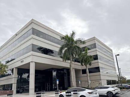 Image 1 of Regus - 7900 Oak Lane - Miami Lakes - FL