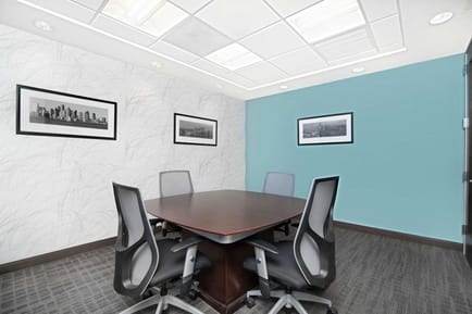 Image 9 of Regus - 6991 East Camelback Rd - Scottsdale - AZ