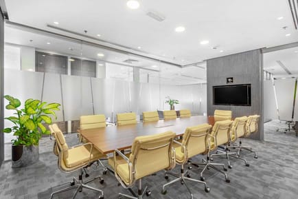 Image 3 of Regus - Standard Chartered Tower centre - Emaar Square - Downtown Burj, Khalifa - Dubai