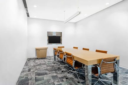 Image 9 of Regus - Poly Plaza - Wuhan Poly Plaza - 99 Zhongnan Road - Wuchang District - Wuhan
