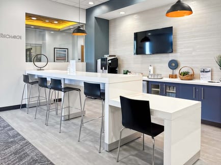 Image 6 of Regus - Main Street Promenade - 50 Main Street - Naperville - IL