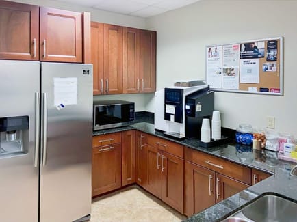 Image 12 of Regus - Bryan - Galleria Village - 1716 Briarcrest Drive - Bryan - TX
