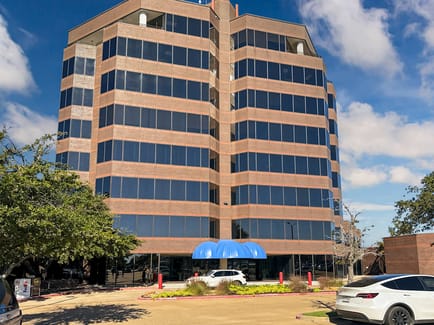 Image 2 of Regus - Bryan - Galleria Village - 1716 Briarcrest Drive - Bryan - TX