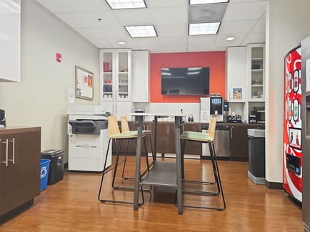 Image 6 of Regus - 8215 SW Tualatin-Sherwood Road - Tualatin - OR