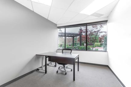 Image 4 of Regus - Corporate Center - 11335 NE 122nd - Kirkland - WA