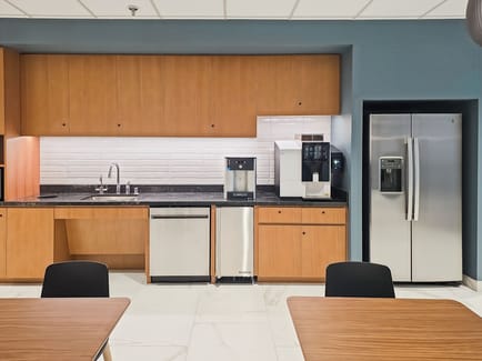 Image 7 of IWG (Regus) - 4514 Cole Ave, 75205 - Dallas - TX