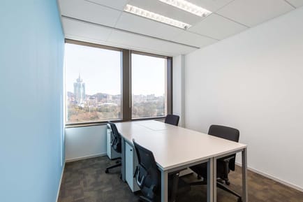 Image 4 of Regus - Xiwang Tower - 136 Zhongshan Road - Zhongshan District - Liaoning Province - Dalian