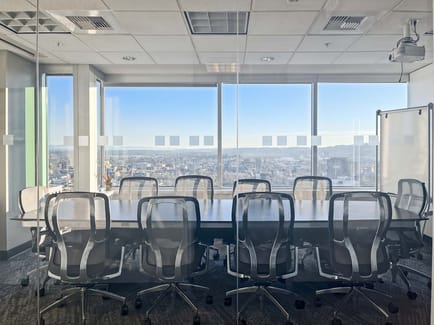 Image 3 of Regus - Liberty Centre - 650 N. E. Holladay Street - Portland - OR