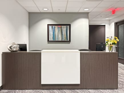 Image 2 of Regus - Tamiami Trail - 4851 Tamiami Trail North - Naples - FL