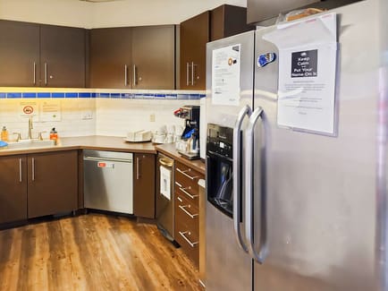Image 6 of Regus - River Park Center Executive Suites - SE Spokane St - Portland
