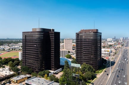 Image 3 of Boxer Workstyle - 7322-7324 Southwest Freeway, 77074 - Houston, TX