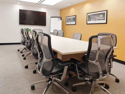 Image 3 of Regus - Downtown Grand Rapids - Calder Plaza, Grand Rapids - MI