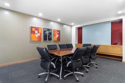Image 7 of Regus - Concode Towers, UB City 1,Vittal Mallya Road, Bangalore - 560 001