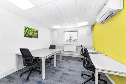 Image 4 of IWG (Regus) - Cross Key House - 22 Queen Street, SP1 - Salisbury