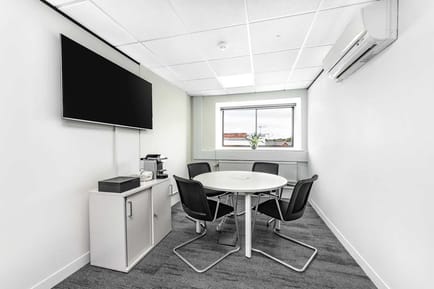 Image 5 of IWG (Regus) - Cross Key House - 22 Queen Street, SP1 - Salisbury