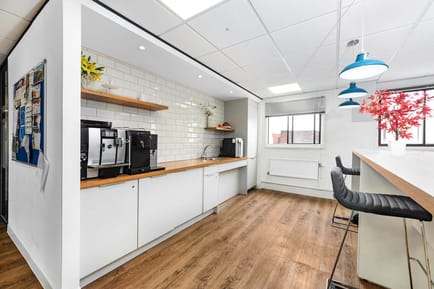 Image 6 of IWG (Regus) - Cross Key House - 22 Queen Street, SP1 - Salisbury