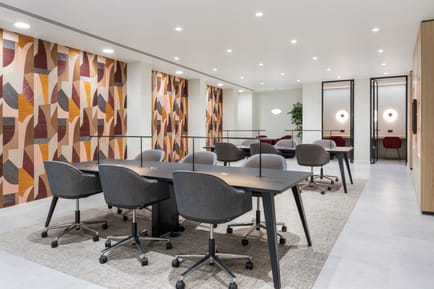 Image 2 of The Argyll Club - 85 Gresham Street, EC2V 7NQ - Bank