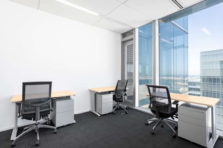 Image 8 of IWG (Regus) - ADGM - Al Maqam Tower - Al Maryah Island - Abu Dhabi