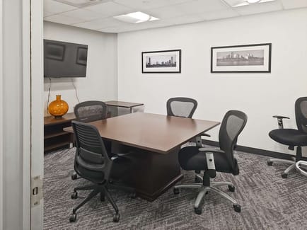 Image 12 of Regus - 360 Bloomfield Avenue - Windsor - CT