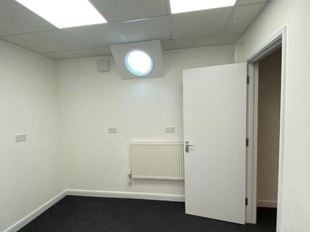 Image 7 of Tocca Investments Ltd - 12 Deer Park Road, SW19 3TL - South Wimbledon