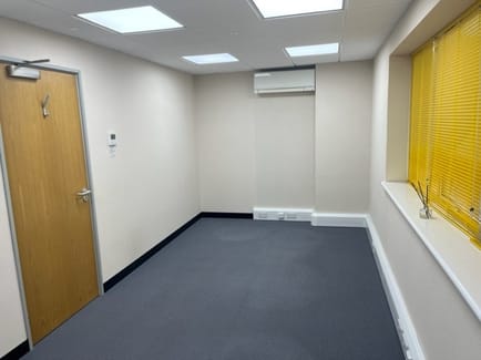 Image 12 of Storage King - Longfield Road, TN2 - Tunbridge Wells