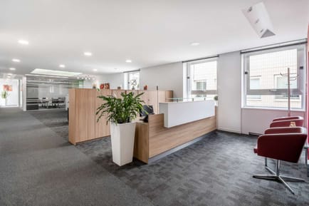 Image 2 of Regus - Madrid Colon - Paseo de la Castellana 18 - Salamanca - Madrid