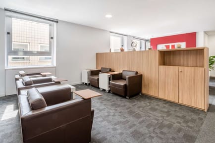 Image 5 of Regus - Madrid Colon - Paseo de la Castellana 18 - Salamanca - Madrid