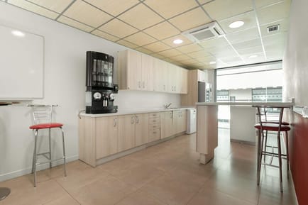 Image 6 of Regus - Malaga Plaza de la Solidaridad - Plaza de las solidaridad 12 - Malaga