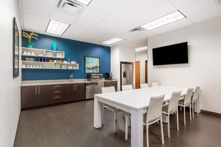 Image 6 of Regus - Coronado Center Dr - Henderson