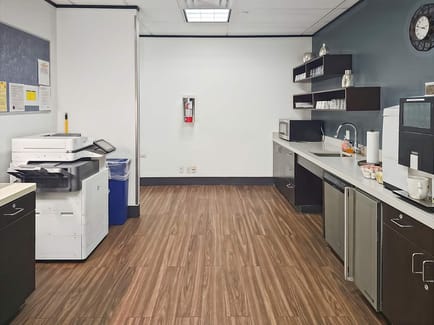 Image 13 of Regus - Airport Area Center - NE Loop 410 - San Antonio