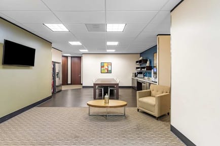 Image 5 of Regus - Airport Area Center - NE Loop 410 - San Antonio