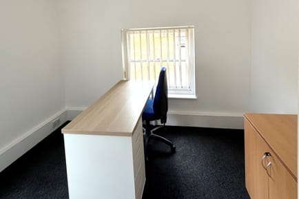 Image 7 of Barham Court - Barham Court - Tonbridge Road, ME18 5BZ - Maidstone
