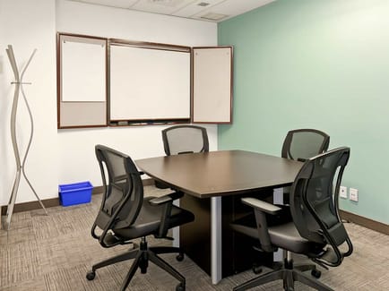 Image 11 of Regus - Execu-Centre Montreal - 1200 McGill College Ave - Montreal